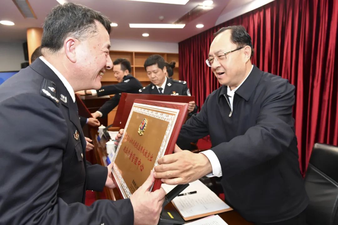 全省公安机关执法办案管理中心建设提升现场会在福州召开